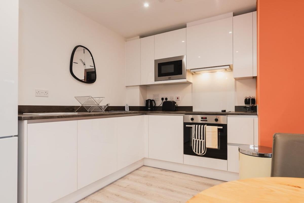 Stayzeni, Hardwick House Derby 2 Bed Apartment Extérieur photo
